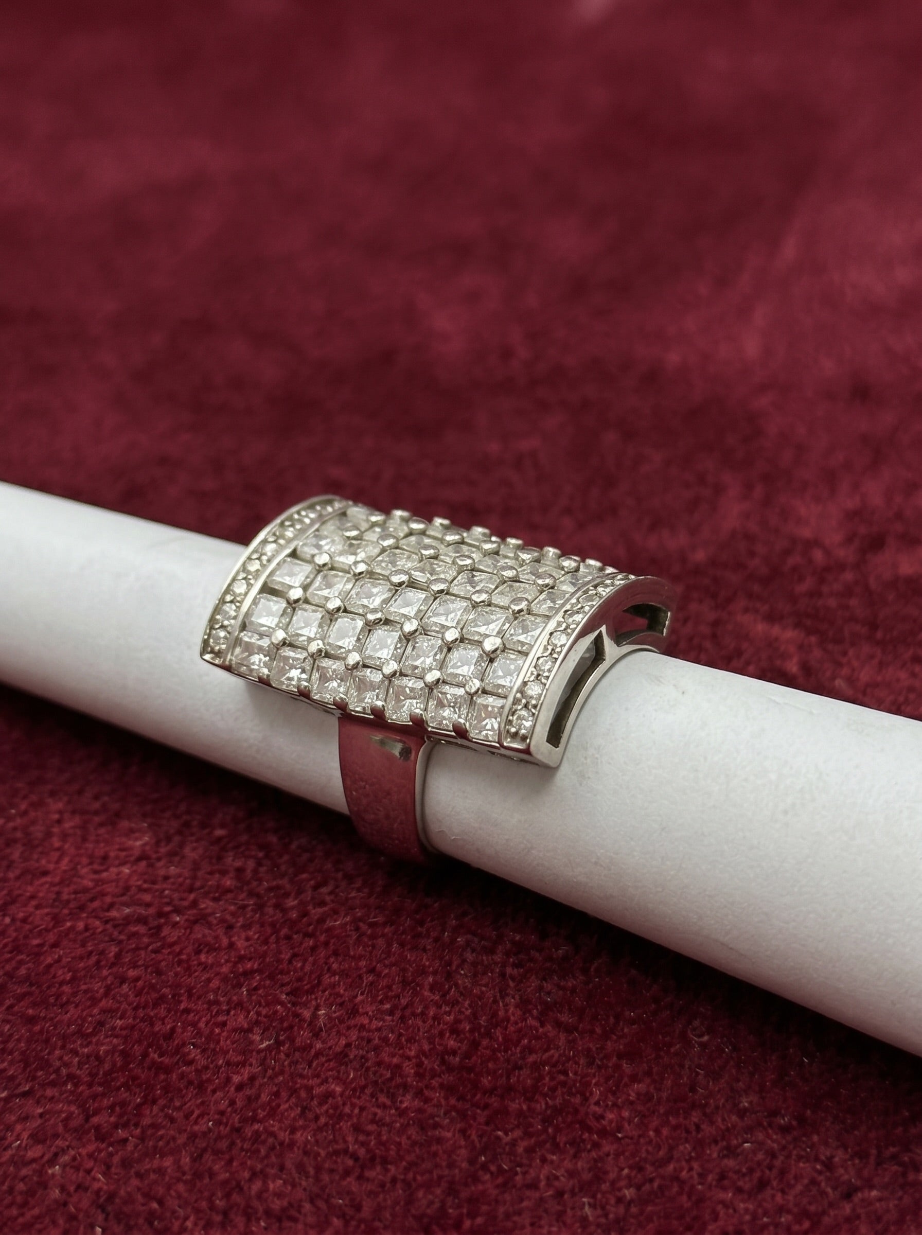 ring stoned